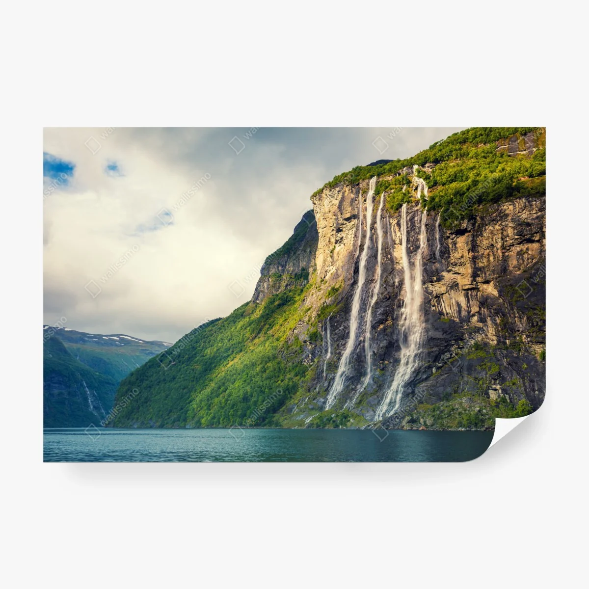 Carta da parati cascate maestose sul fiordo • Wallissimo®