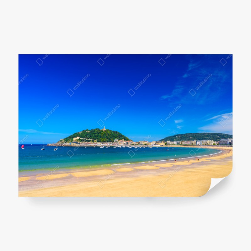 Carta da parati panorama marittimo della baia soleggiata
