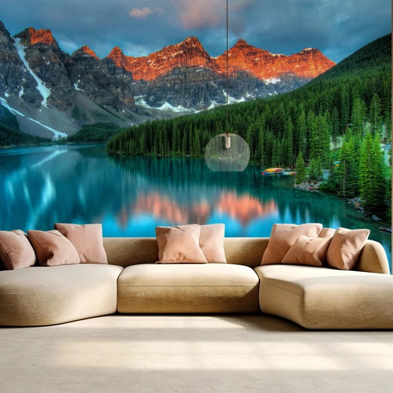 Carta da parati alba dorata a Moraine Lake: riflessi sulle montagne