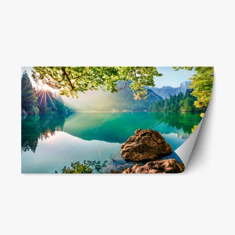 Adesivo riposizionabile serenità mattutina sul Lago di Fusine tra le Alpi Giulie