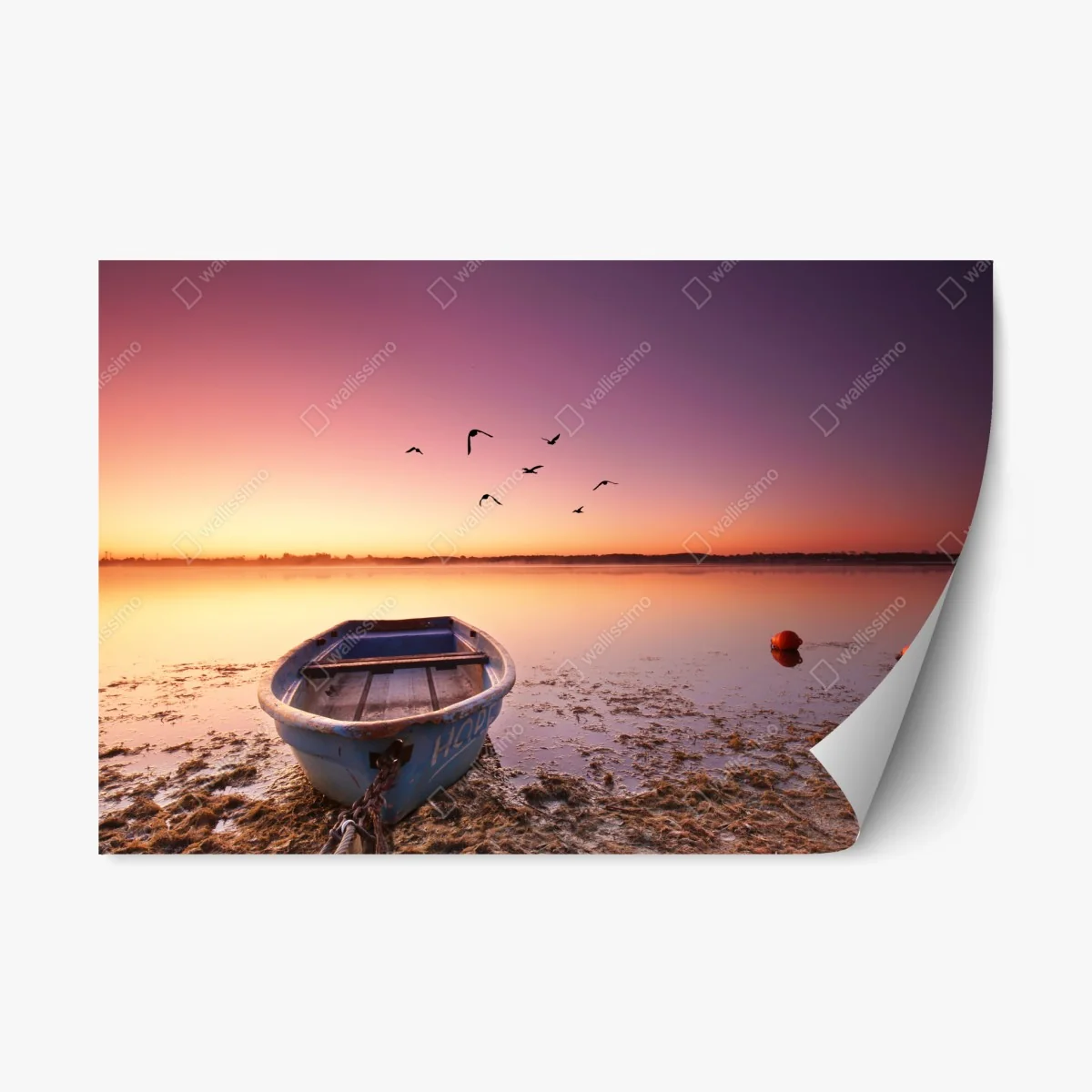 Adesivo riposizionabile tramonto sul lago con barca solitaria • Wallissimo® Adesivo riposizionabile tramonto sul lago con barca solitaria • Wallissimo®