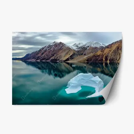Adesivo riposizionabile arco di ghiaccio sul lago turchese • Wallissimo®