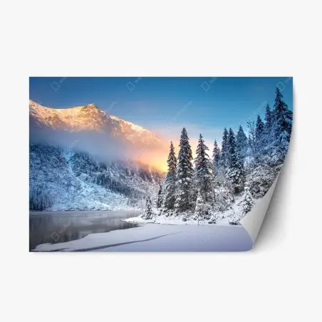 Adesivo riposizionabile alba sul lago ghiacciato di Morskie Oko nei Tatra • Wallissimo®