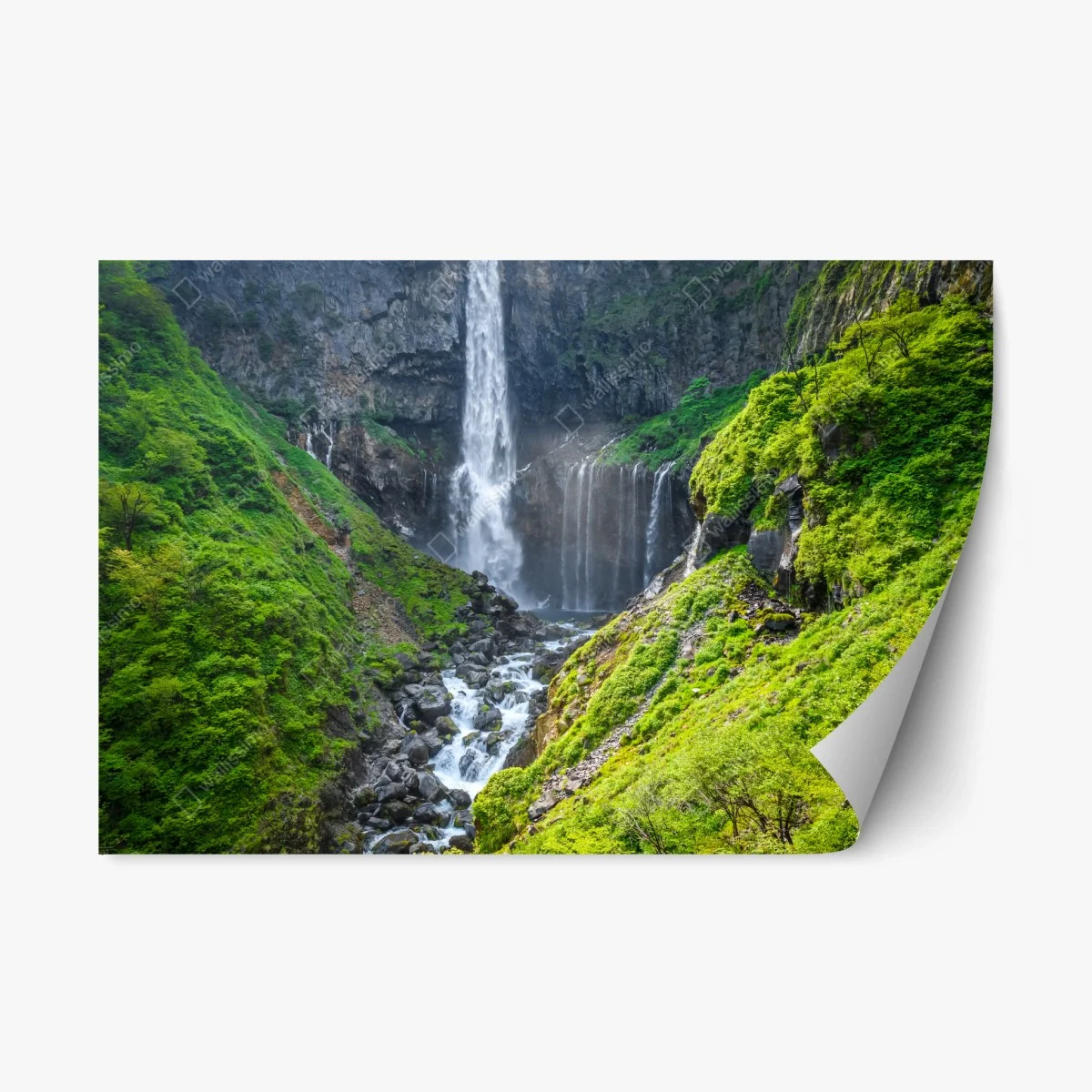 Adesivo riposizionabile cascata di Kegon al lago Chuzenji, Nikko • Wallissimo® Adesivo riposizionabile cascata di Kegon al lago Chuzenji, Nikko • Wallissimo®