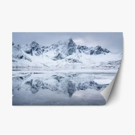 Adesivo riposizionabile riflessi artici sulle montagne della Norvegia • Wallissimo®