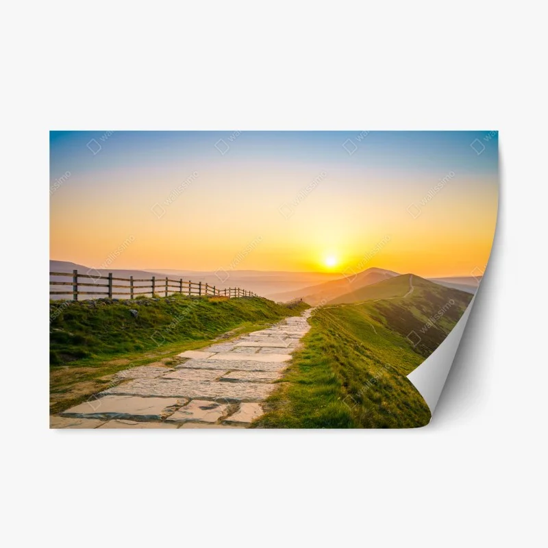 Adesivo riposizionabile sentiero dorato tra le colline al tramonto