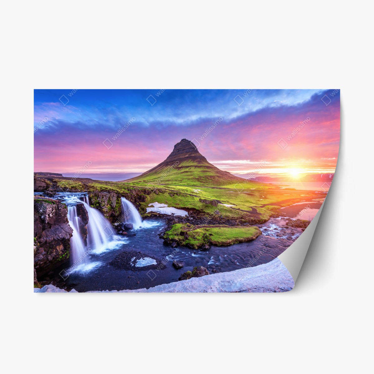 Adesivo riposizionabile tramonto rosa su Kirkjufell in Islanda • Wallissimo®