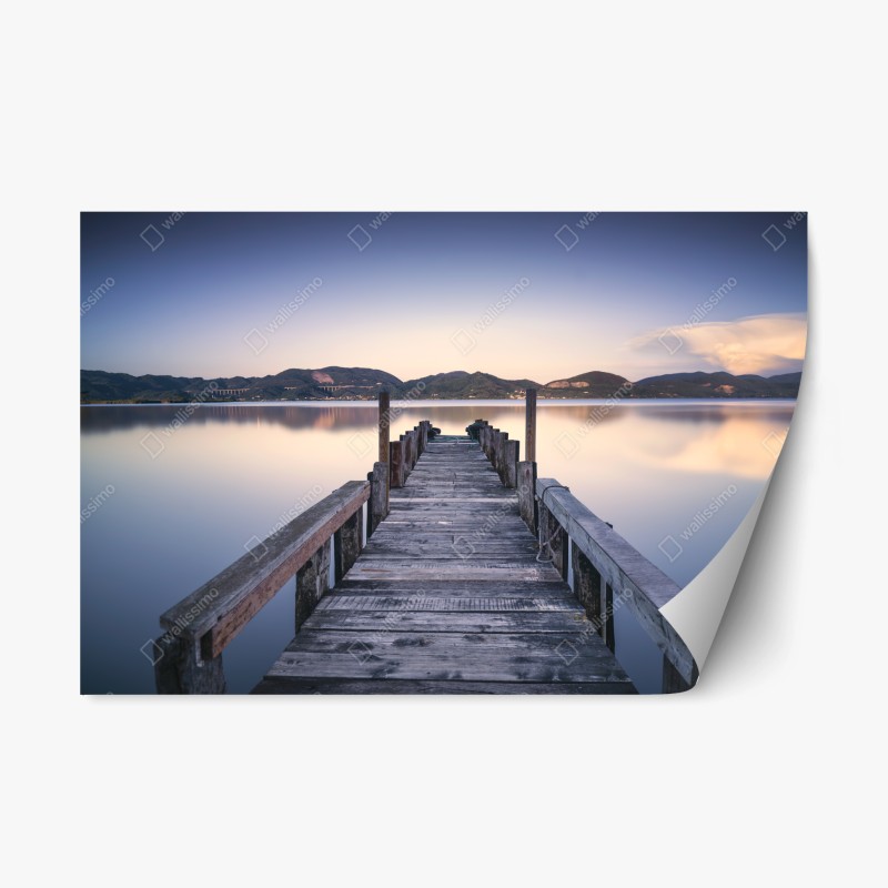 Adesivo riposizionabile molo in legno al tramonto, Massaciuccoli, Toscana