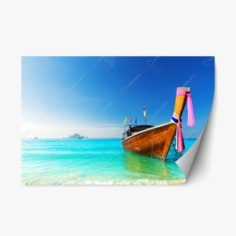 Adesivo riposizionabile barca tradizionale su spiaggia tropicale, Thailandia