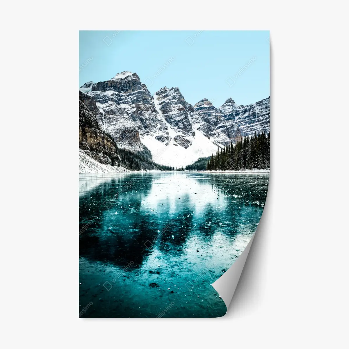 Adesivo riposizionabile vista montana innevata con lago turchese riflettente • Wallissimo® Adesivo riposizionabile vista montana innevata con lago turchese riflettente • Wallissimo®