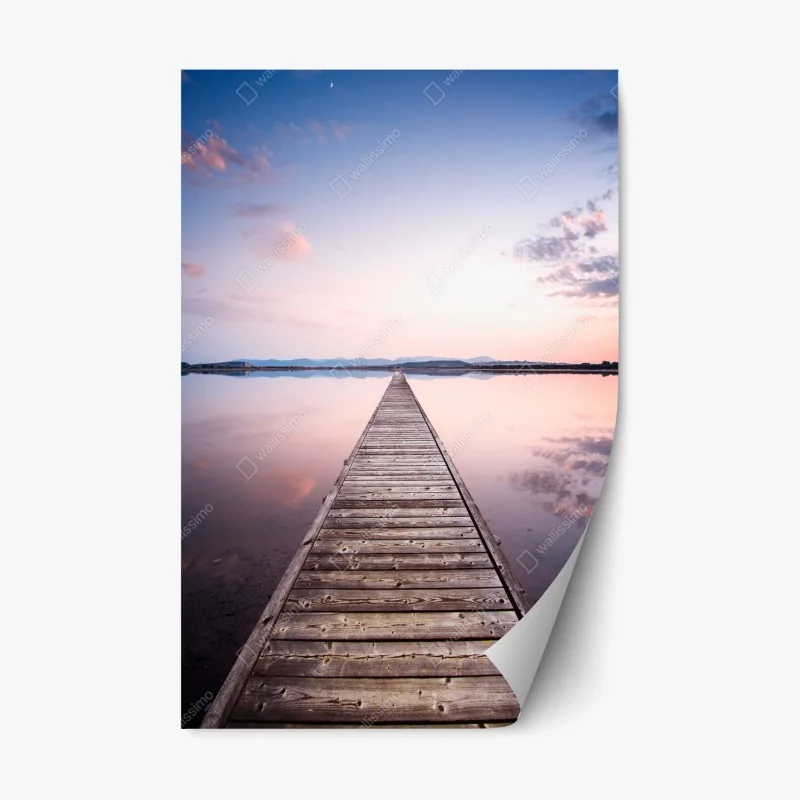 Adesivo riposizionabile pontile al tramonto: vista prospettica sul lago