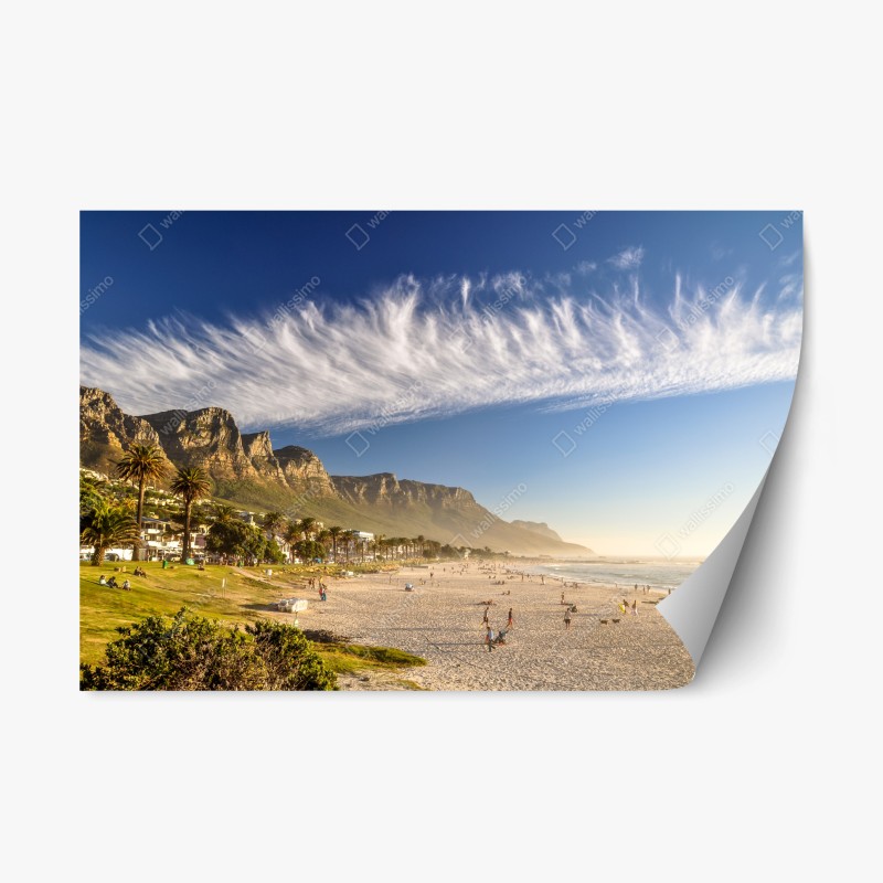 Adesivo riposizionabile spiaggia dorata con montagne e palme