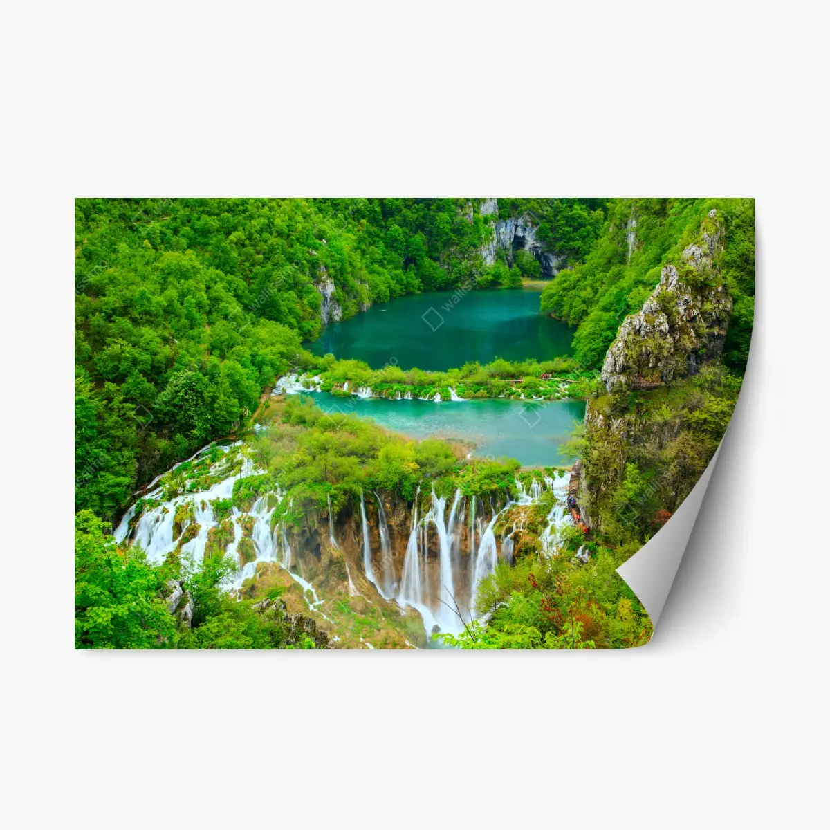 Adesivo riposizionabile oasi di cascate e laghi verdi • Wallissimo®