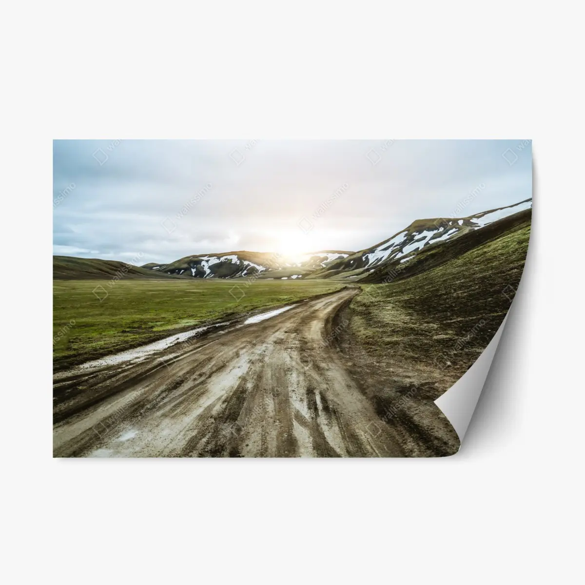 Adesivo riposizionabile strada sterrata di Landmannalaugar al tramonto • Wallissimo®