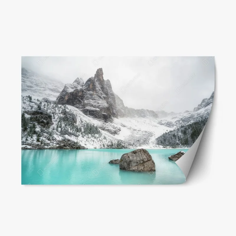 Adesivo riposizionabile serenità alpina sul lago turchese