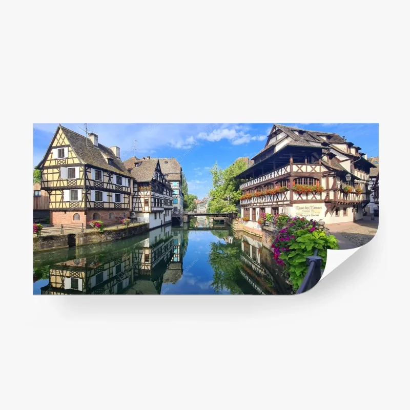 Carta da parati paesaggio di case a graticcio sul canale a Strasbourg