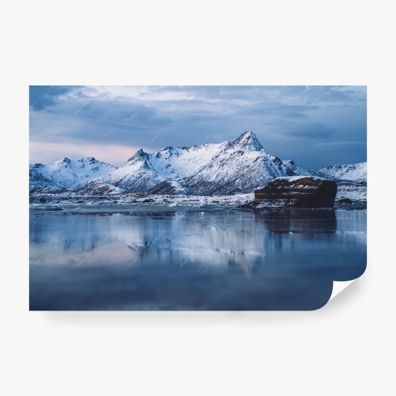 Carta da parati panorama montano invernale con riflessi