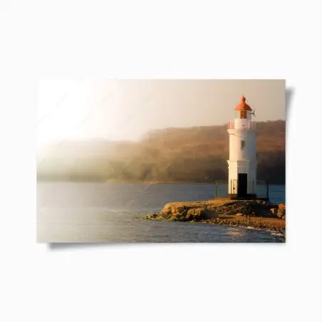 Poster faro al tramonto su costa rocciosa • Wallissimo®