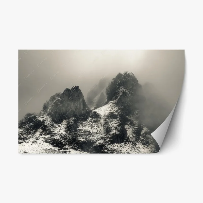 Adesivo riposizionabile panorama montano avvolto nella nebbia