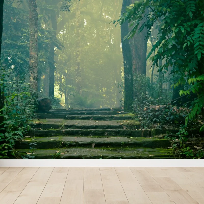 Carta da parati sentiero di pietra nella foresta nebbiosa