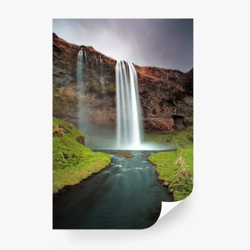Carta da parati cascata serena in Islanda