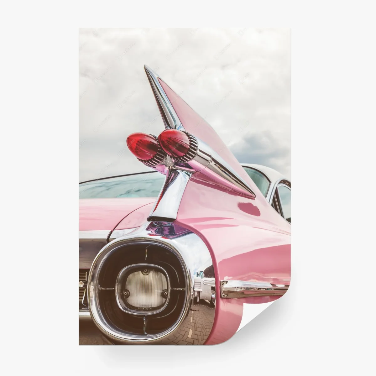 Carta da parati eleganza retrò: coda a pinna di auto d'epoca • Wallissimo® Carta da parati eleganza retrò: coda a pinna di auto d'epoca • Wallissimo®