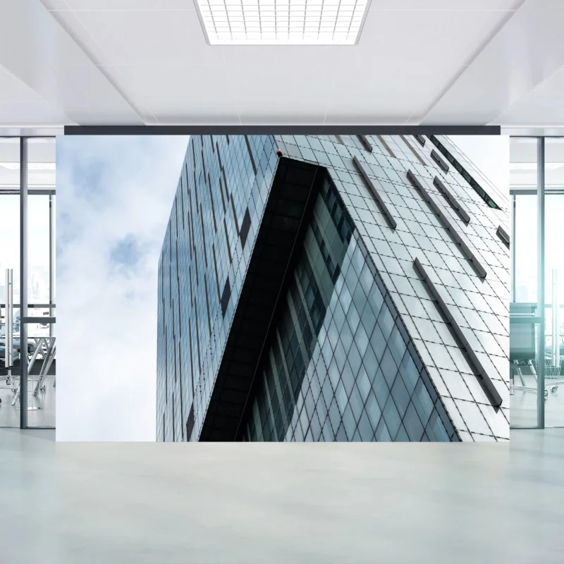 Carta da parati prospettiva urbana del grattacielo di vetro