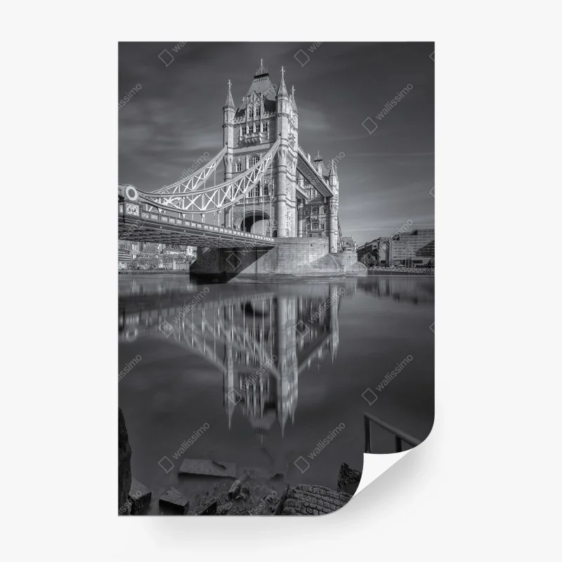Carta da parati riflessi di Tower Bridge a Londra