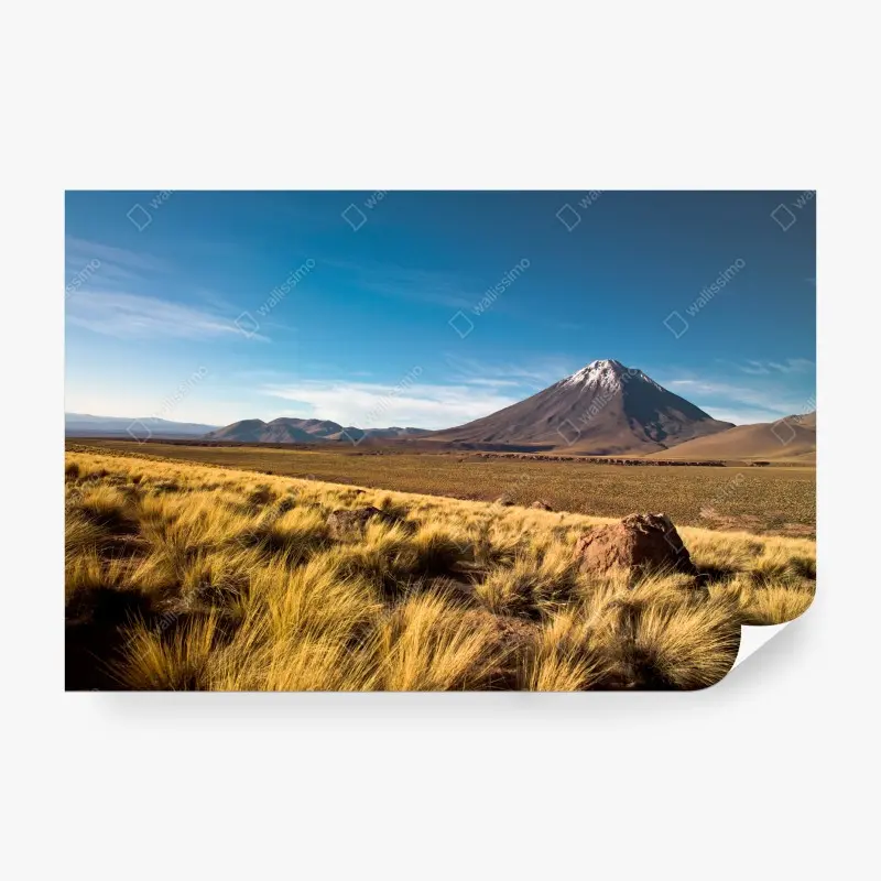 Carta da parati sublime silenzio del Licancabur nel deserto di Atacama
