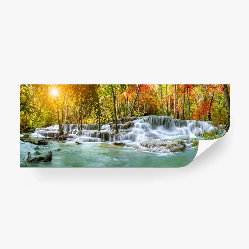 Carta da parati cascata autunnale nella foresta