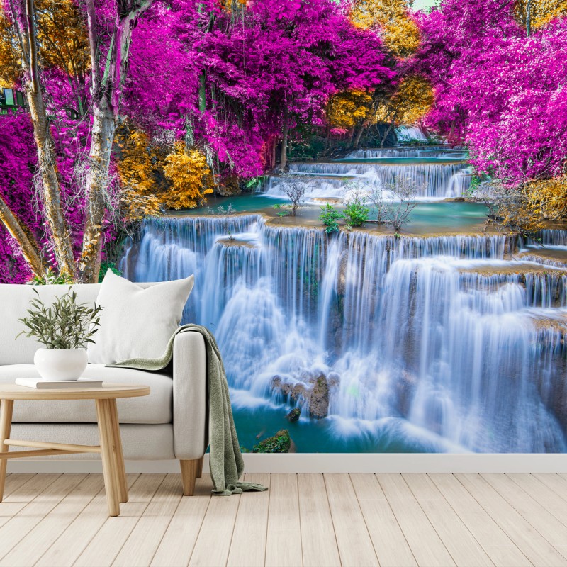 Carta da parati cascata incantata dai colori vivaci