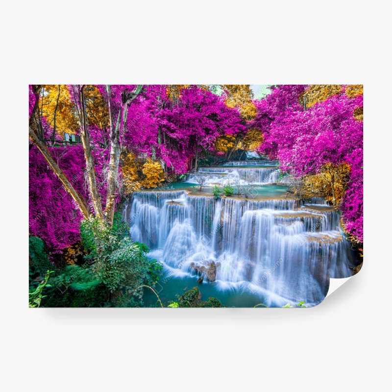Carta da parati cascata incantata dai colori vivaci