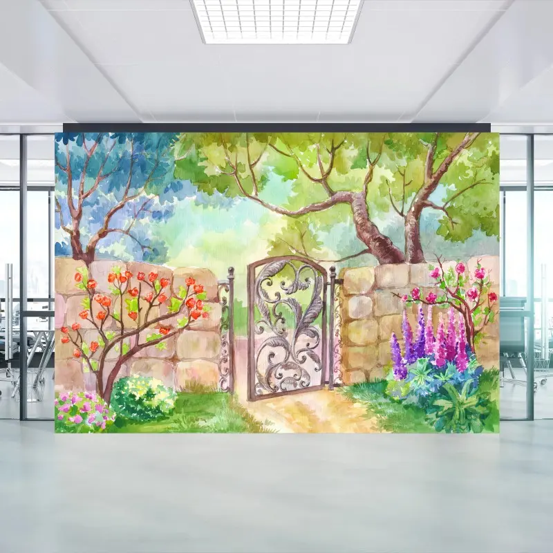 Carta da parati GIARDINO ACQUA FIORI CANCELLO ESTATE PER STUDIO