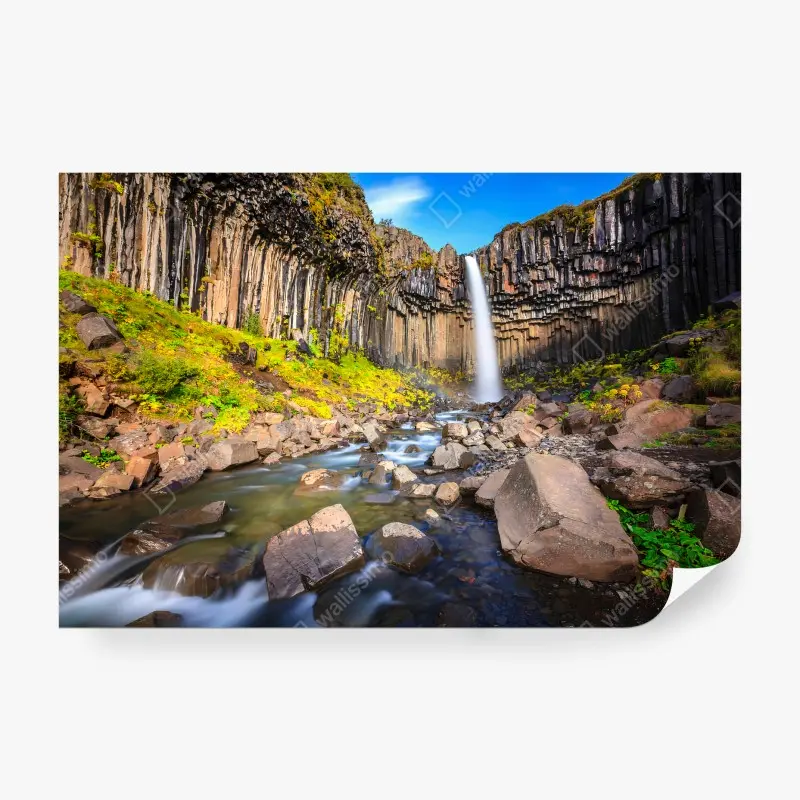 Carta da parati ISLANDA CASCATA BASALTO ROCCE NATURA PER SOGGIORNO