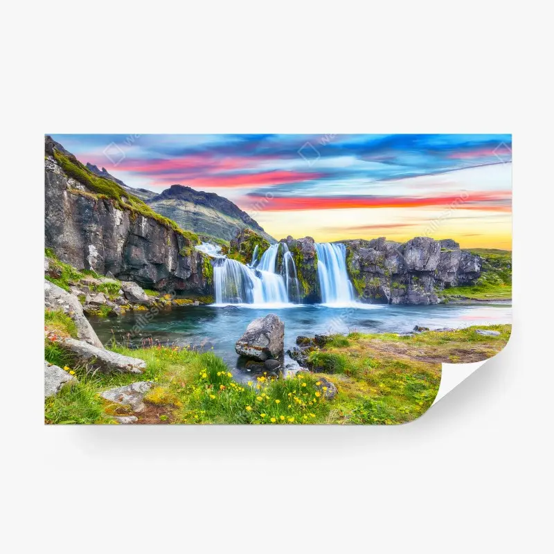 Carta da parati ISLANDA CASCATA SOLE MONTE NATURA PER SOGGIORNO
